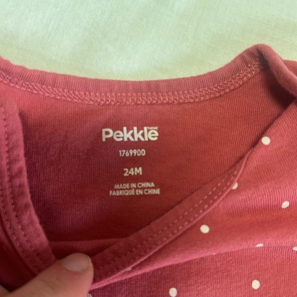 Pekkle Kids - set of 2 One Piece bodysuits - Red and Cream - Picture 3 of 5